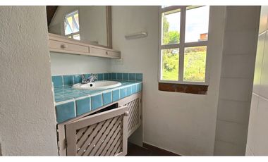 Venta de casa campestre preciosa, tipo chalet en La Fé, El Retiro