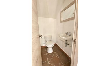 Venta de casa campestre preciosa, tipo chalet en La Fé, El Retiro