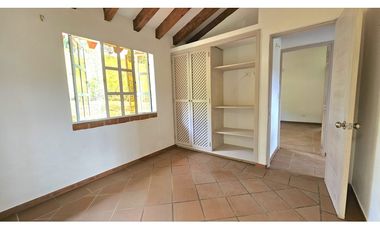 Venta de casa campestre preciosa, tipo chalet en La Fé, El Retiro