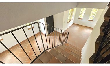 Venta de casa campestre preciosa, tipo chalet en La Fé, El Retiro