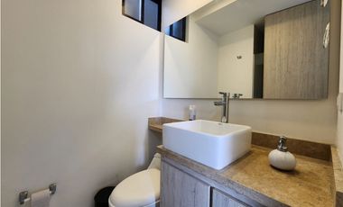 Venta de apartamento en Sabaneta Sector Lomitas