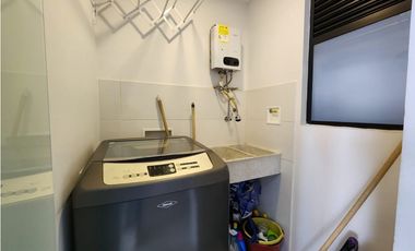Venta de apartamento en Sabaneta Sector Lomitas