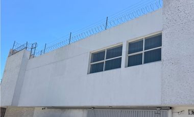 Venta de Bodega Céntrica con Oficinas – 1,236 m² en Pachuca