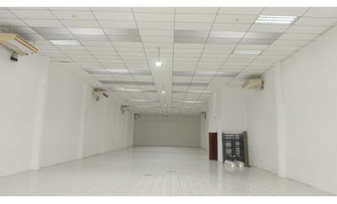 Guayaquil  Kennedy, Local comercial en Renta, 500m2, 1 Ambiente