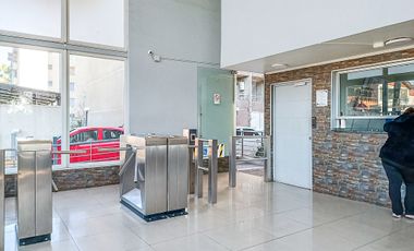 San Petersburgo 6351 (1 Est /1 Bod)