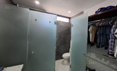 Casa en  Av. Punto Sur No. 6387 coto 6 casa 33