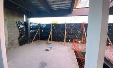 LOCAL COMERCIAL EL VENTA EN JARDINES DE LA HACIENDA