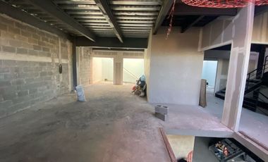 LOCAL COMERCIAL EL VENTA EN JARDINES DE LA HACIENDA