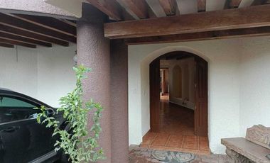 LINDA CASA EN RENTA EN VILLA VERDUN
