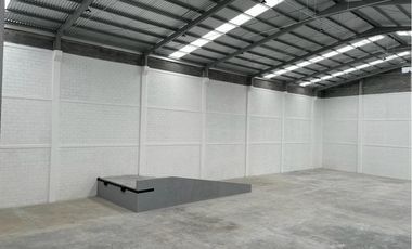 BODEGA INDUSTRIAL EN RENTA TERRA PARK SANTA CATARINA