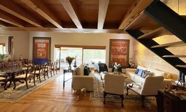 Renta Penthouse Villa Antigua en Zona Esmeralda