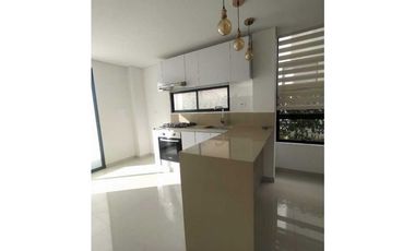 SE ARRIENDA CASA DE TRES HABITACIONES,CONJUNTO  SAN JERÓNIMO