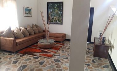 VENTA DE LOTE CON CASA FINCA EN EL SECTOR DE VILLAVERDE