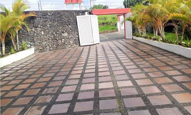 VENTA DE LOTE CON CASA FINCA EN EL SECTOR DE VILLAVERDE