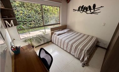 CASA EN VENTA EN ENVIGADO LOMA DEL ATRAVESADO PRECIO DE OPORTUNIDAD