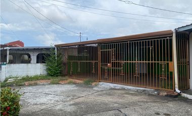 CERRO VIENTO / ALTOS DE CERRO VIENTO / 266M / 4 HABITACION / ESQUINA/J