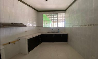 CERRO VIENTO / ALTOS DE CERRO VIENTO / 266M / 4 HABITACION / ESQUINA/J