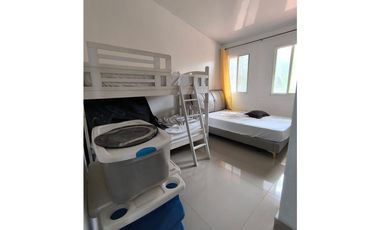 CERRO AZUL / 2000M / 2 NIVELES / 4 HABITACIONES / CAMPESTRE