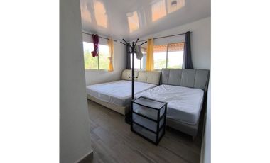 CERRO AZUL / 2000M / 2 NIVELES / 4 HABITACIONES / CAMPESTRE