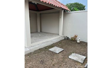 ALQUILER CASA SAN ANTONIO AMPLIA CON PORTÓN ELÉCTRICO MLD