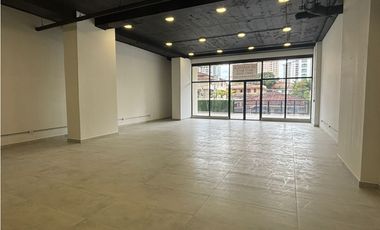 CALLE 50 / LOCAL COMERCIAL / 233M /  TERRAZA / 5 PARKIN