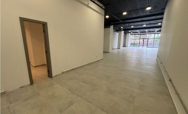 CALLE 50 / LOCAL COMERCIAL / 233M /  TERRAZA / 5 PARKIN