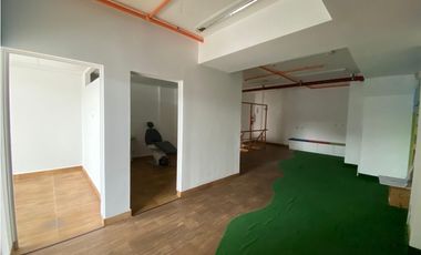 CONDADO DEL REY / LOCAL COMERCIAL / CENTENNIAL / 149M / PLANTA ALTA /J