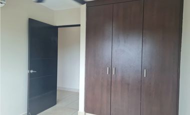 Alquiler de apartamento en PH Clayton Park I, Clayton Panamá