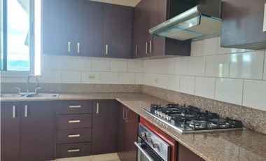 Alquiler de apartamento en PH Clayton Park I, Clayton Panamá
