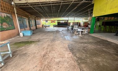 ARRAIJAN / TERRENO COMERCIAL / 759M / CUARTOS DE AQLUILER / BAR