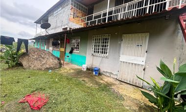 ARRAIJAN / TERRENO COMERCIAL / 759M / CUARTOS DE AQLUILER / BAR
