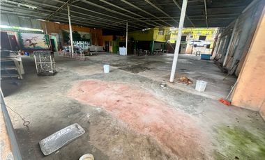 ARRAIJAN / TERRENO COMERCIAL / 759M / CUARTOS DE AQLUILER / BAR