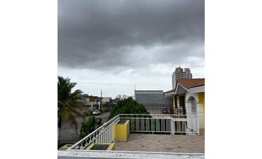 VENTA DE CASA EN CERRO LINDO 380.35 MTS2 NEGOCIABLE