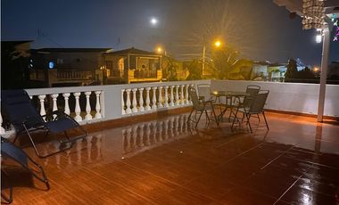 VENTA DE CASA EN CERRO LINDO 380.35 MTS2 NEGOCIABLE