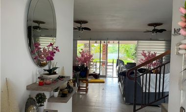 VENTA DE CASA EN CERRO LINDO 380.35 MTS2 NEGOCIABLE
