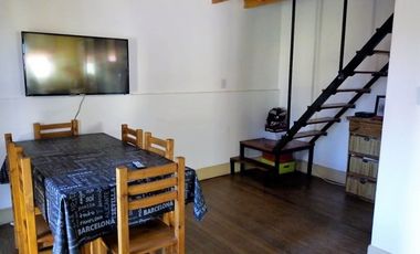 COMPLEJO DE 3 DEPARTAMENTOS EN BLOQUE CON RENTA - SOBRE AMPLIO TERRENO