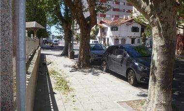 VENTA COCHERA EN LA PERLA