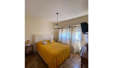 DEPARTAMENTO DE 2 AMBIENTES CON COCHERA, NORTE GESELL
