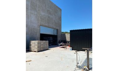 Galpón a estrenar en Ostende, Excelente calidad constructiva