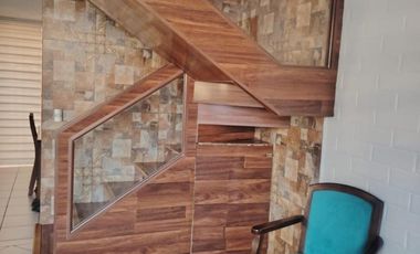 ARRIENDO CASA 3 PISOS LOMAS DE QUILICURA