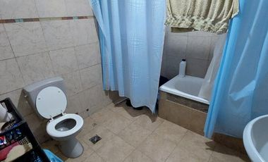 Casa para 2 Familias en venta en Wilde
