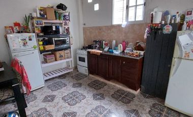 Casa para 2 Familias en venta en Wilde