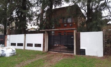 Casa en venta en Burzaco Este