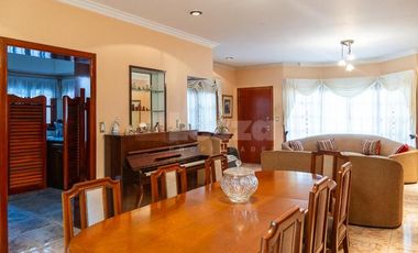 Casa en venta en Lanus Oeste