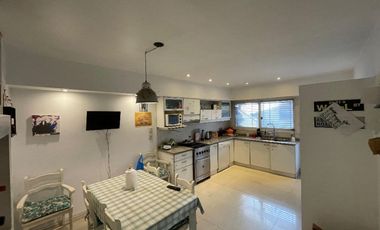Casa en alquiler en Quilmes Oeste