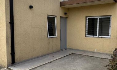 Departamento en alquiler de 1 dormitorio c/ cochera en Morón