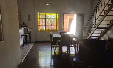 VENTA CHALET 5 AMB c/COCHERA EN ESQUINA EN PADUA