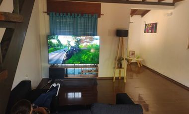 VENTA CHALET 5 AMB c/COCHERA EN ESQUINA EN PADUA