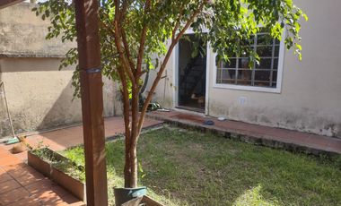 VENTA CHALET 5 AMB c/COCHERA EN ESQUINA EN PADUA