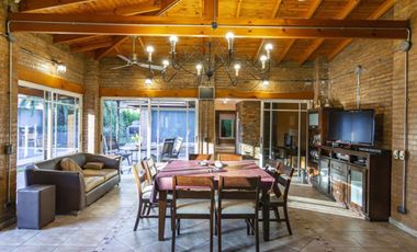 CASA VENTA LUIS GUILLON